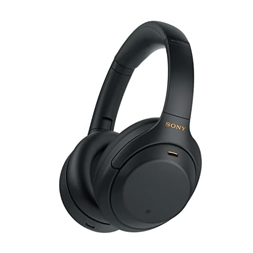 Sony WH1000XM3 Noise Cancelling Headphones, Wireless Bluetooth Over the Ear Headset – Black