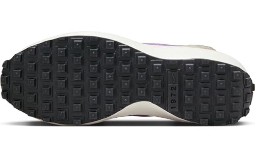 Image of Nike Black Waffle Debut