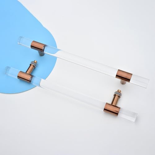Poignées de porte en bois et verre pour sublimer un intérieur style grange