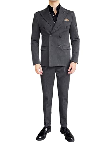 Costume à revers en pointe idéal pour un mariage chic ou une soirée habillée