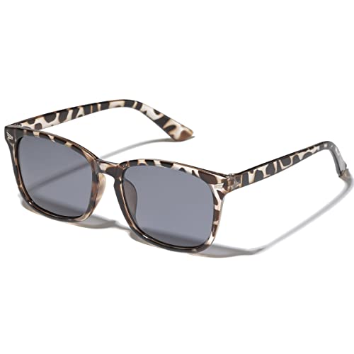 Image of Square Polarized Sunglasses for Women Men Classic Trendy Stylish Sun Glasses 100% UV 400 Lens Protection