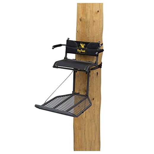 Rivers Edge RE556, Big Foot TearTuff XL Lounger, Lever-Action Hang-On Tree Stand with TearTuff Flip-up Mesh Seat, Oversized 37.5” x 24” Platform, Arm/Foot/Back Rests, Black