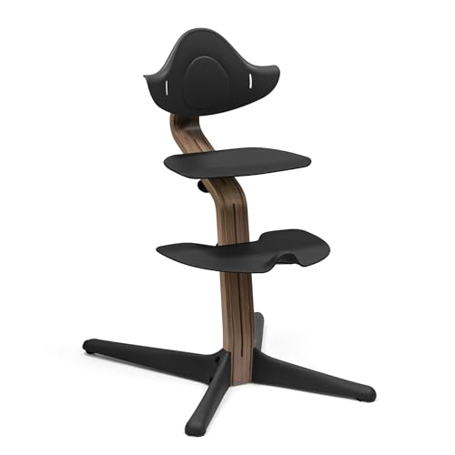 Silla Stokke Nomi, Nogal/Negra - La silla que inspira a sentarse de forma activa - Sin herramientas, ajuste fácil - Incluye un reposapiés estable y ruedas antivuelco - Soporta hasta 150 kg