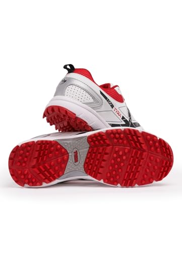 Image of TYKA Stunner-160 Cricket Shoes with Rubber Studs for Men