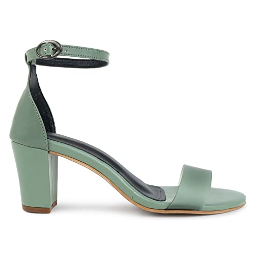 Image of Comfort Meets Style: Women's Sandals for All-Day Wear