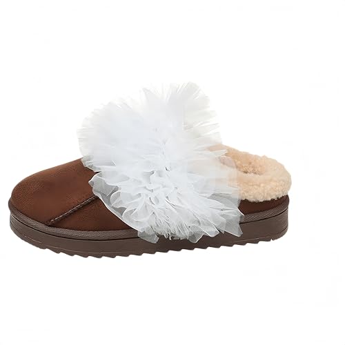 Fuzzy Slippers for Women Men Cozy Warm Shoes Outdoor Faux Fur Lined Winter House Shoes Suede Sandals Slides