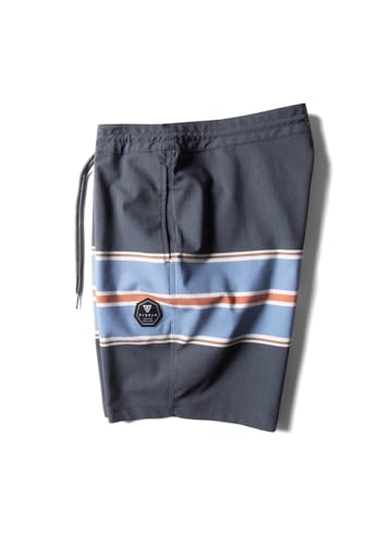 VISSLA Free Lap 18.5" Boardshort3