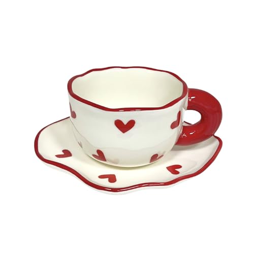 Tasse à café cœur rouge avec soucoupe pour savourer un instant doux - 2
