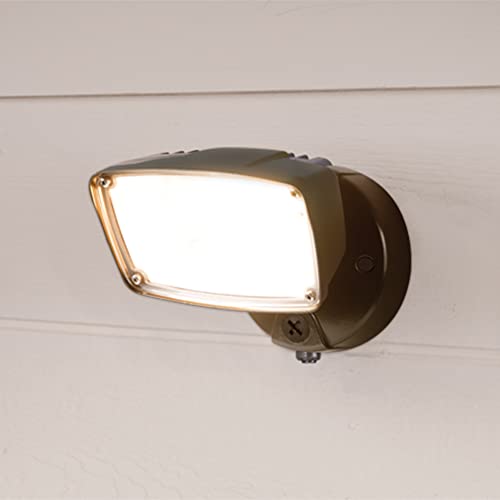 Halo Fsl Single Head Outdoor Integrated Led Flood Light With Dusk To Dawn Selectable Color Temperature Bronze #TOP3