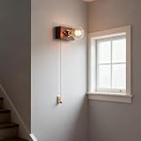 Le design ouvert crée une lumière chaude et confortable, créant une ambiance naturelle et relaxante.