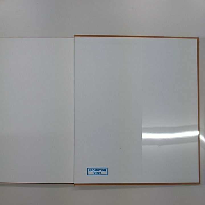 Amazon.co.jp: 写真集/深瀬昌久/Hysteric Twelve / 2004年