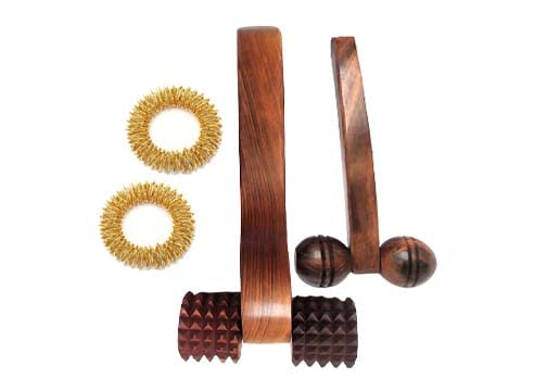 IWUD Wooden massager acupressure spine back massager (size 10 inch) + face massager, neck massager (size 6 inch) with Sujata finger ring
