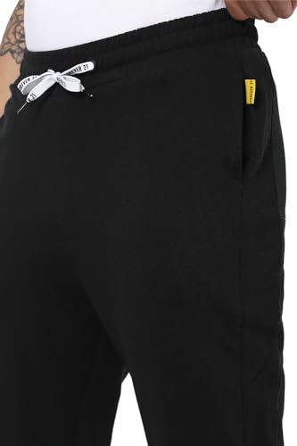 Image of FOREVER 21 Mens Solid Regular Fit Pants