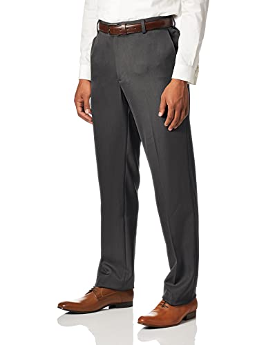 Van Heusen Men's Straight Fit Flat Front Traveler Ultimate Dress Pant