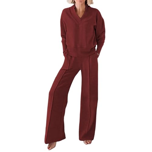 Ensemble de sport détente au design fluide et moderne pour la femme active