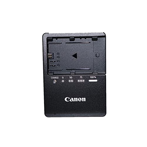 Cámara Canon EOS 90D DSLR con lente 18-55mm y accesorios miniatura 7