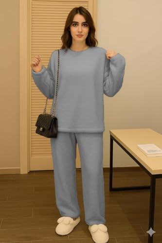 Image of KOTTY Women's Regular Fit Coral Fabric Winter Ensemble - Soft and Warm Wear for Chilly Days