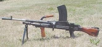 Amazon | 【 実物 】 ブレンガン 軽機関銃 木製 フォアグリップ/検索用