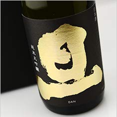 旦 純米大吟醸 1800ml 旦 純米大吟醸 1800ml