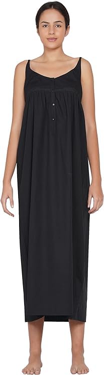 Chemise de nuit victorienne vintage coton noir pour des nuits douces