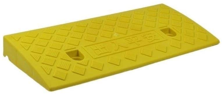 Rampe de trottoir en plastique jaune pour vélo et scooter hauteur 5cm à 9cm