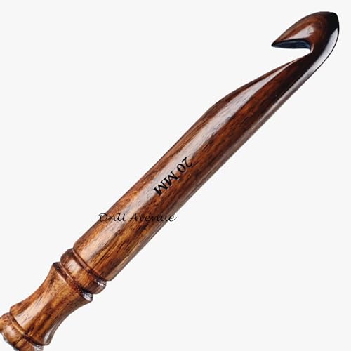 Image of 15mm Wooden Crochet Hook for Chunky Yarn, Smooth Handmade Bamboo Crochet Hook with Ergonomic Lightweight Design for Beginners and Professionals