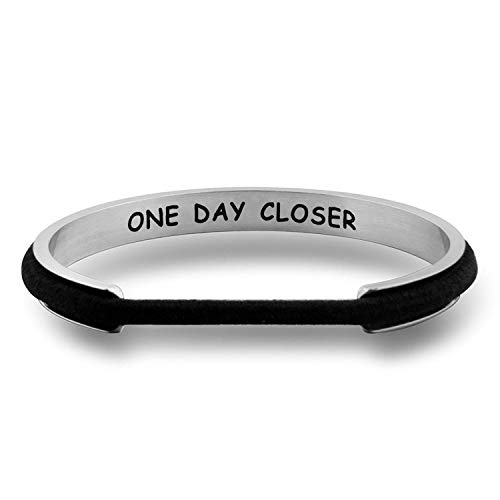 WUSUANED One Day Closer Hair Tie Deep Grooved Cuff Bracelet Long Distance Relationship Gift for Wife Girlfriend