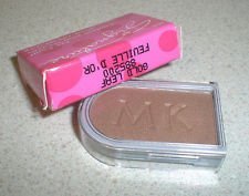 Mary Kay Signature Eye Color / Shadow ~ Gold Leaf