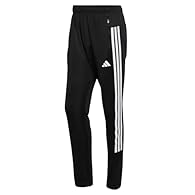 100% polyester (100% recycled) Plain weave CLIMACOOL technology Tapered leg Sweat-wicking, quick-drying material Side zip pockets