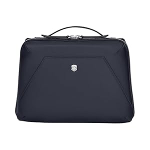 VICTORINOX(ビクトリノックス) Victoria Signature 吊るして使える着脱ポーチ付き2-IN-1ケース 3,048円!プライム会員は送料無料! VICTORINOX(ビクトリノックス) Victoria Signature 吊るして使える着脱ポーチ付き2-IN-1ケース 3,048円!プライム会員は送料無料!