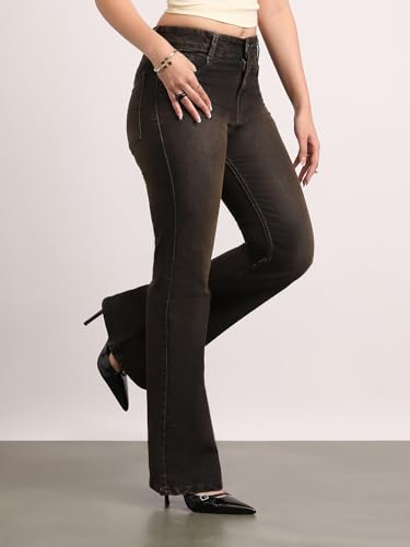 Image of Urbano Fashion Women's Mid Rise Bootcut Washed Jeans Stretchable