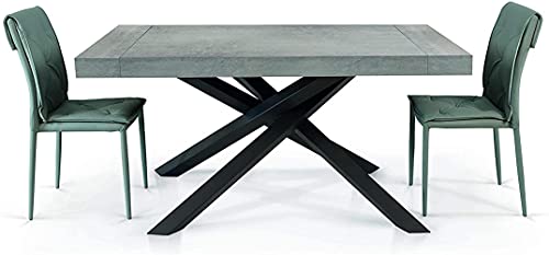 Colorazione: Struttura con un piano in legno nobilitato color grigio beton e gambe incrociate metalliche verniciate di colore nero.
