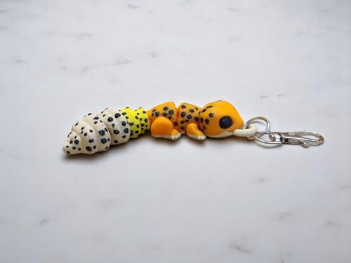 Colorful Articulated Gecko Keychain – Whimsical 3D-Printed Lizard Charm for Reptile Enthusiasts - Image 5