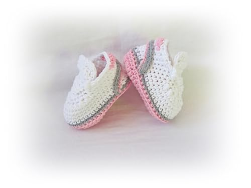 Crochet Baby Shoes, Newborn Sneakers, Baby Shower Gift, Baby Booties (3-6 months)2