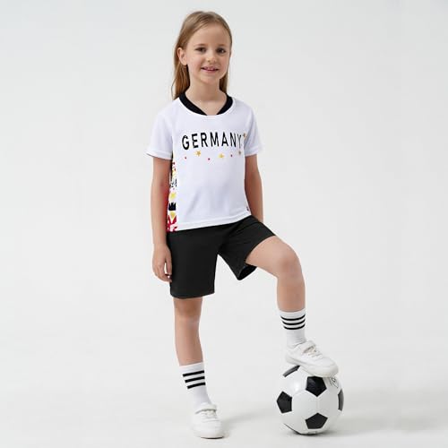 Image of Unisex Kids Soccer Jersey and Shorts Kit 2-Piece Set Boys Girls Football Outfits for Little Athlete 2-14 Years