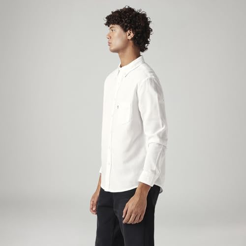 Image of Levi's Men's Solid Slim Fit Shirt