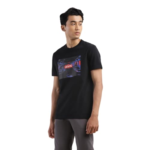 Image of Levi's Men's Graphic Regular Fit T-Shirt