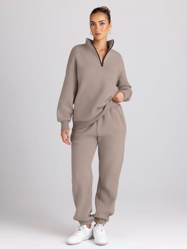 Trendy Queen Womens Sweatsuits 2 Piece Outfits Fall Lounge Sweat Sets Half Zip Sweatshirts with Baggy Sweatpants2