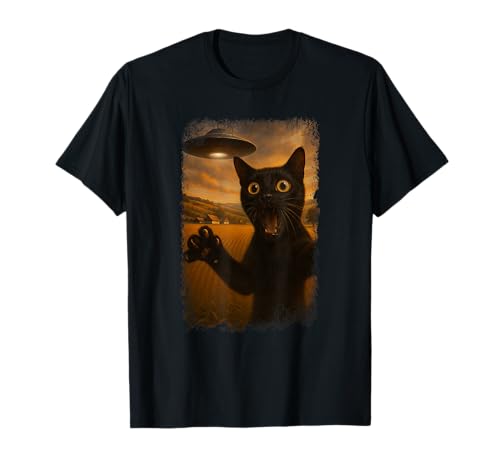 Distressed Cat UFO Selfie with Alien Invasion Kitten Novelty T-Shirt