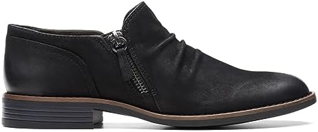 Clarks Women's Camzin Pace Oxford, Black Nubuck, 9 Wide | Image 1