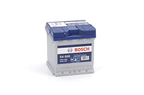 Bosch S4000 - Batterie Auto - 44A/h - 420A - Technologie Plomb-Acide - pour les Véhicules sans Système Start/Stop