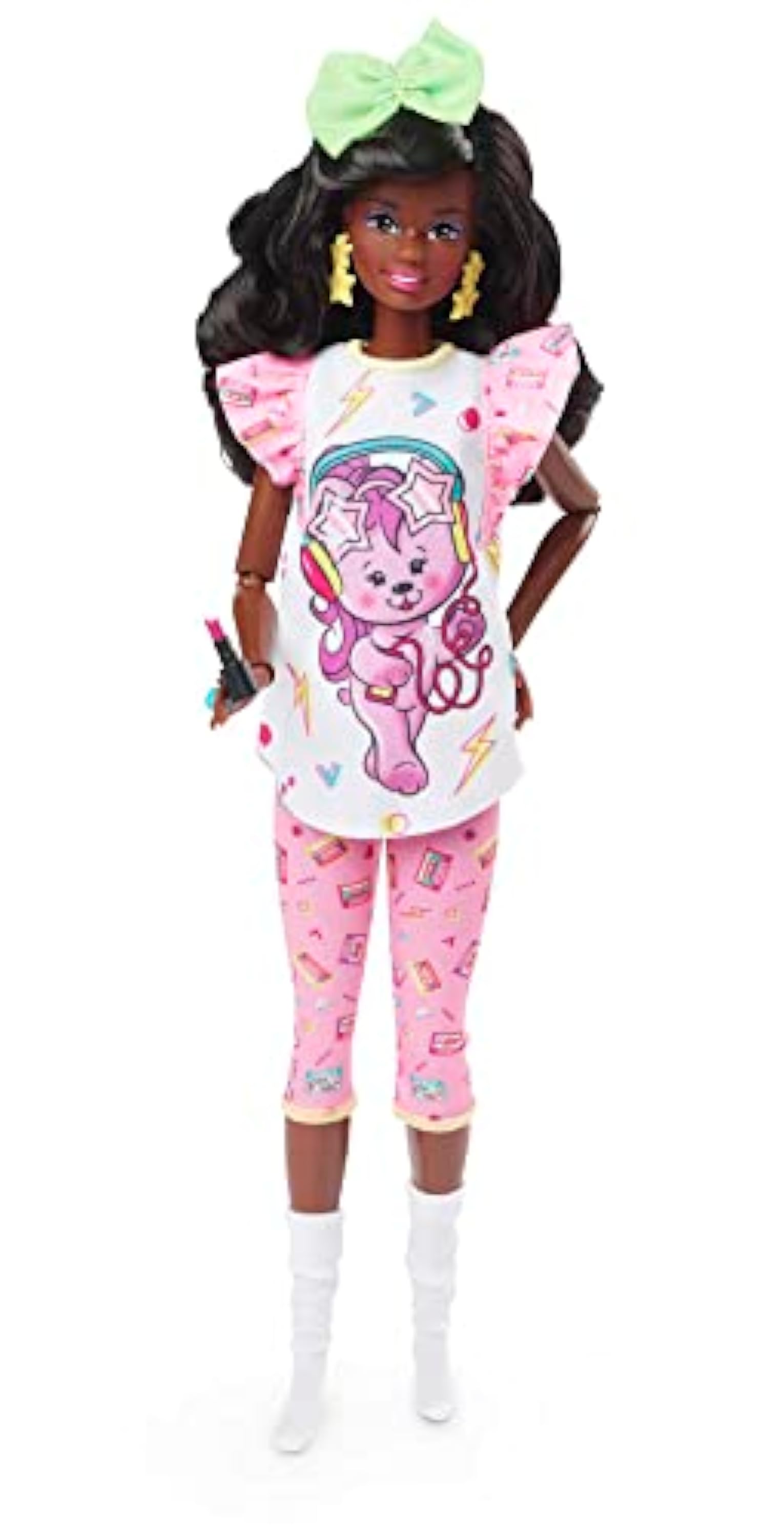 Barbie Signature Rewind Fiesta de pijamas Muñeca afroamericana con ropa retro y accesorios, juguete de colección, regalo +16 años (Mattel HJX19)