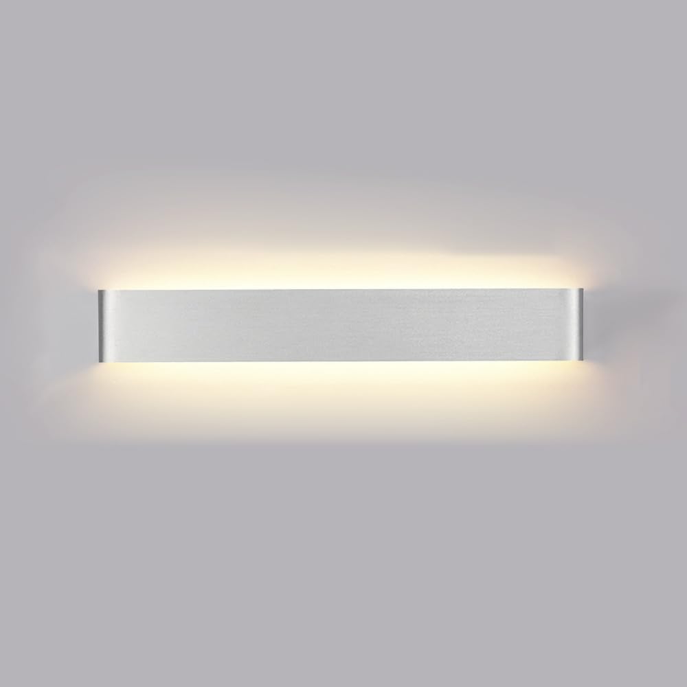 Aplique de pared LED plateado de diseño minimalista nórdico en aluminio de alta gama