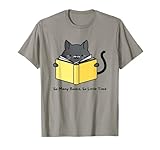 Amateur de livres. Tant de livres, si peu de temps pour les lire. Rat de bibliothèque et bibliophile.