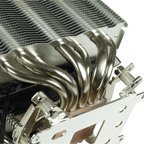 Gelid Il sistema di raffreddamento della CPU Black Edition con 7 tubi conduttivi termici multipli pluripremiati Slim 12 PWM e silenziosi 12 PWM con pasta termica GC-Extreme