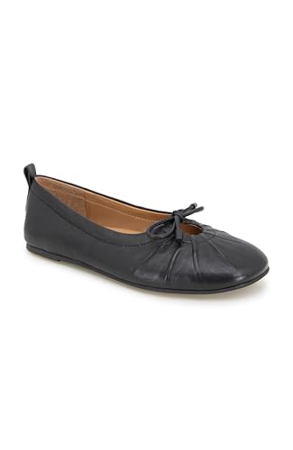 Gentle Souls by Kenneth Cole Women's Women's Marilyn Ballet Flat, Black Leather, 8