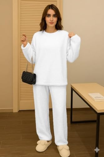 Image of KOTTY Women's Regular Fit Coral Fabric Winter Ensemble - Soft and Warm Wear for Chilly Days