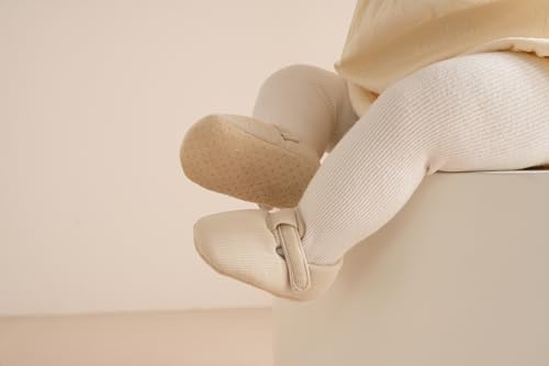 Baby Girls Crib Shoes Non-Skids Boys Soft Bottom Cozy Slippers Unisex for Infant and Toddler2