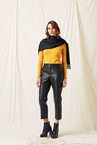 100% Baby Alpaca Wool Scarf for Men & Women - Imported from Peru2