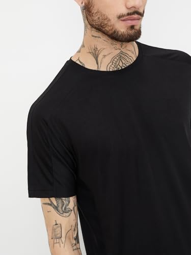 Image of Max Men's Solid Regular Fit T-Shirt